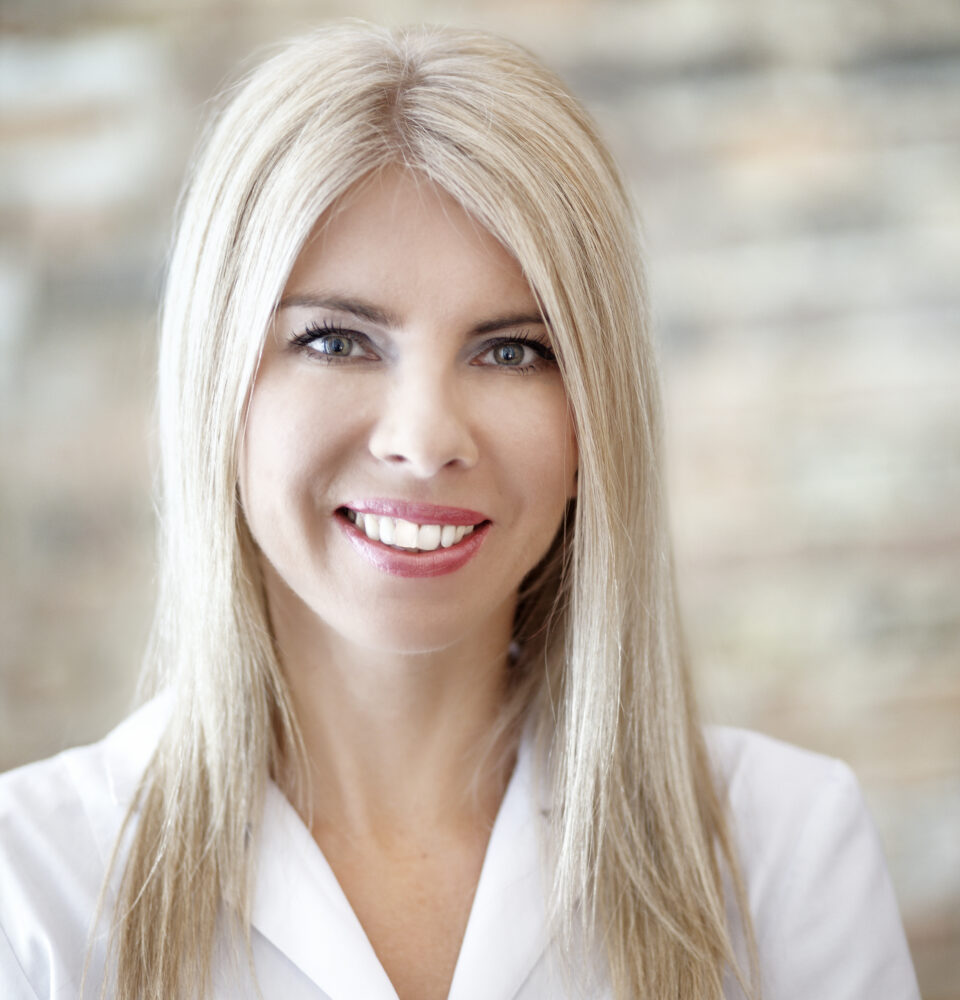 dr Izabella Lenartowicz Aesthetic.Expert