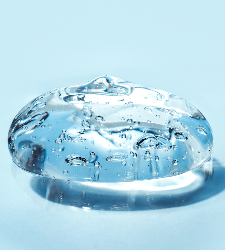 Zabiegi powiększania piersi zazwyczaj wykonuje się u specjalisty chirurgii plastycznej, jednak w ostatnich latach powstało kilka procedur, które reklamowane były jako dające również efekt powiększenia biustu, ale metodą nieinwazyjną. Na rynku brylował preparat, niedawno wycofany z obrotu, znany wcześniej pod nazwą handlową jako Aquafilling  Bodyline, następnie zmienioną na Los Deline. Wykonywali go lekarze zajmujący się medycyną estetyczną, nieliczni chirurdzy plastyczni bardzo szybko wycofali go ze swojej oferty zabiegów.